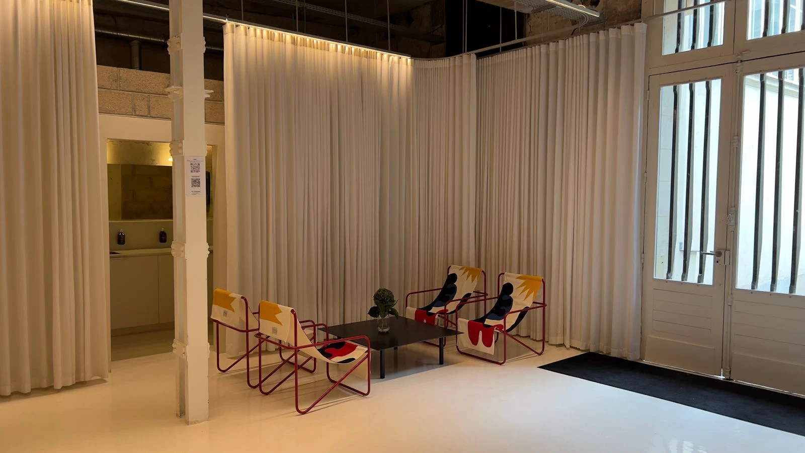 Studio P - Photo 3