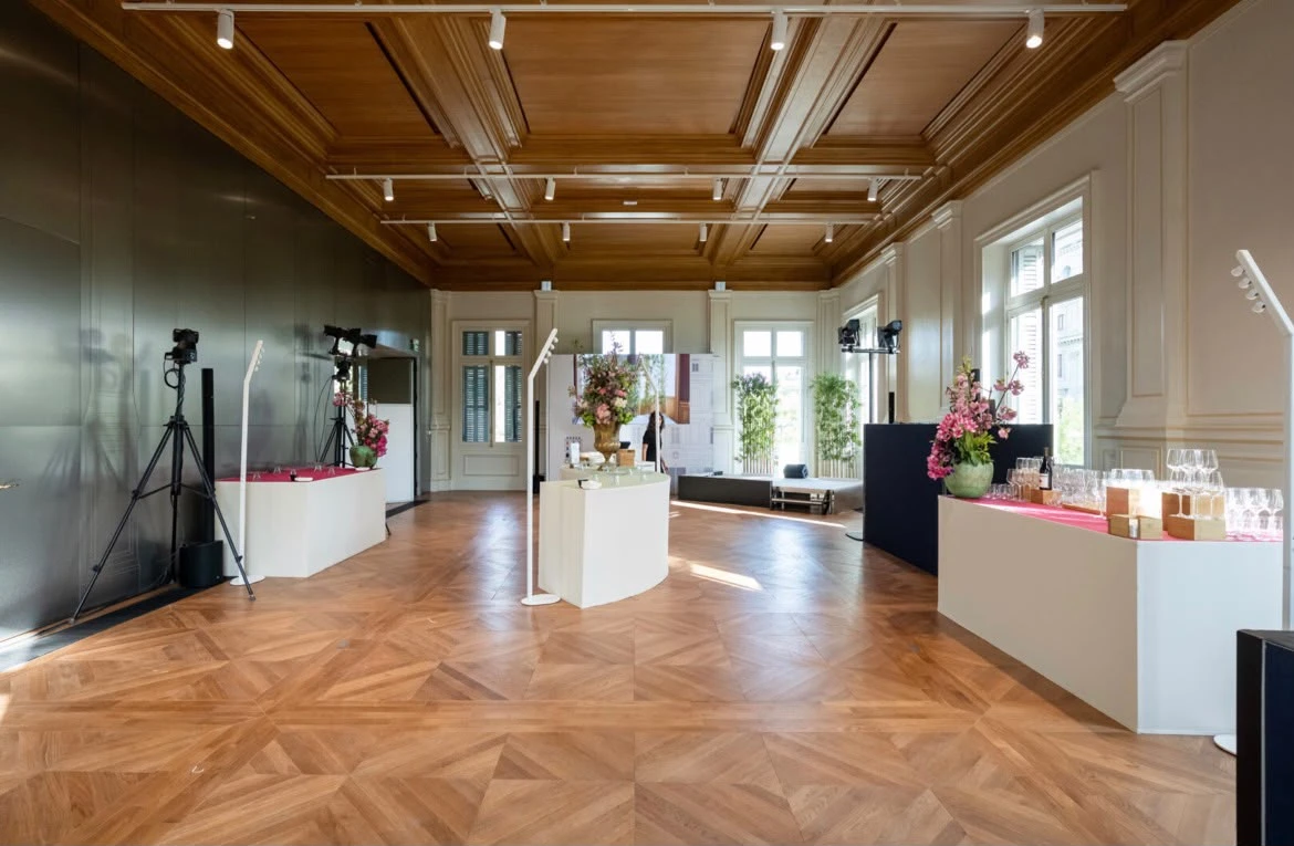 L'Hôtel Prestige - Photo 3