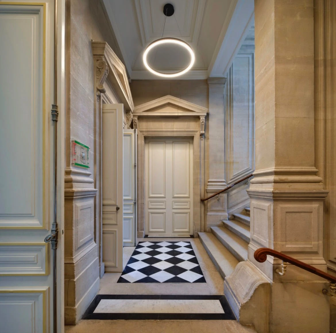 L'Hôtel Prestige - Photo 4