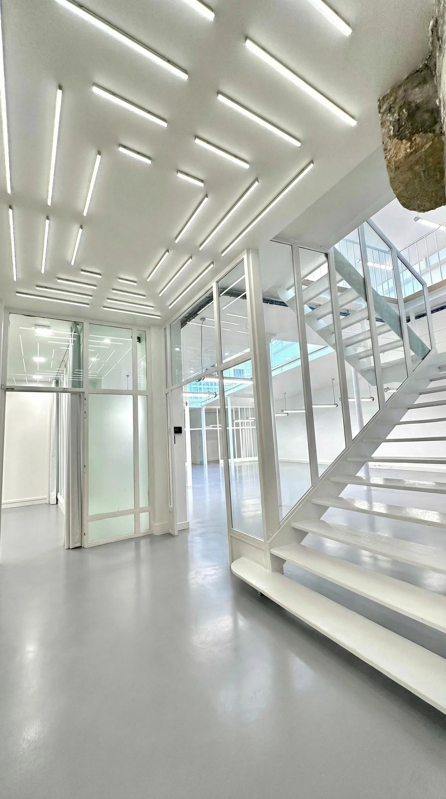 République Showroom - Photo 5