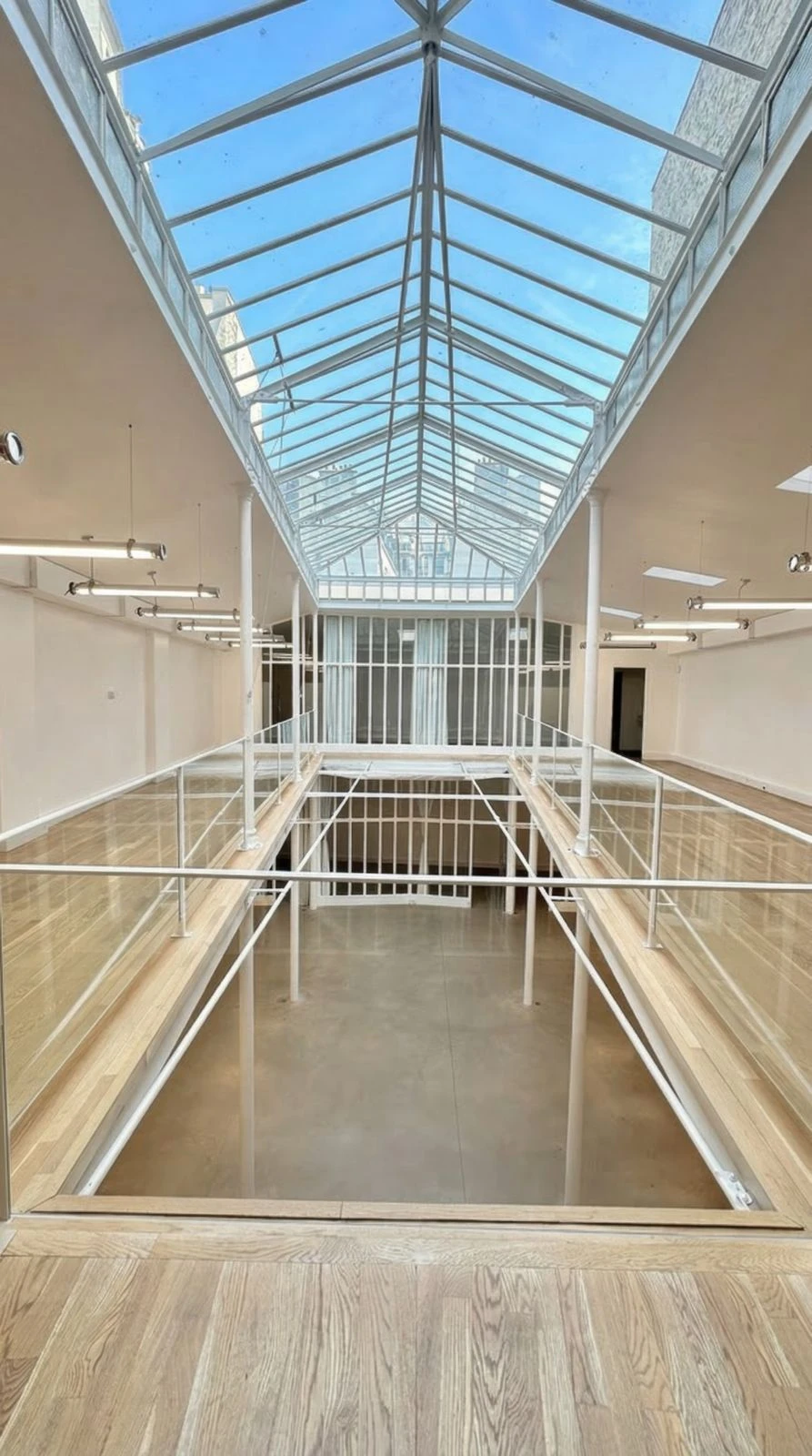 République Showroom - Photo 4