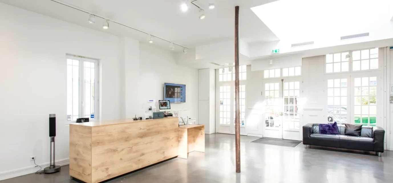 Showroom 111 - Photo 3