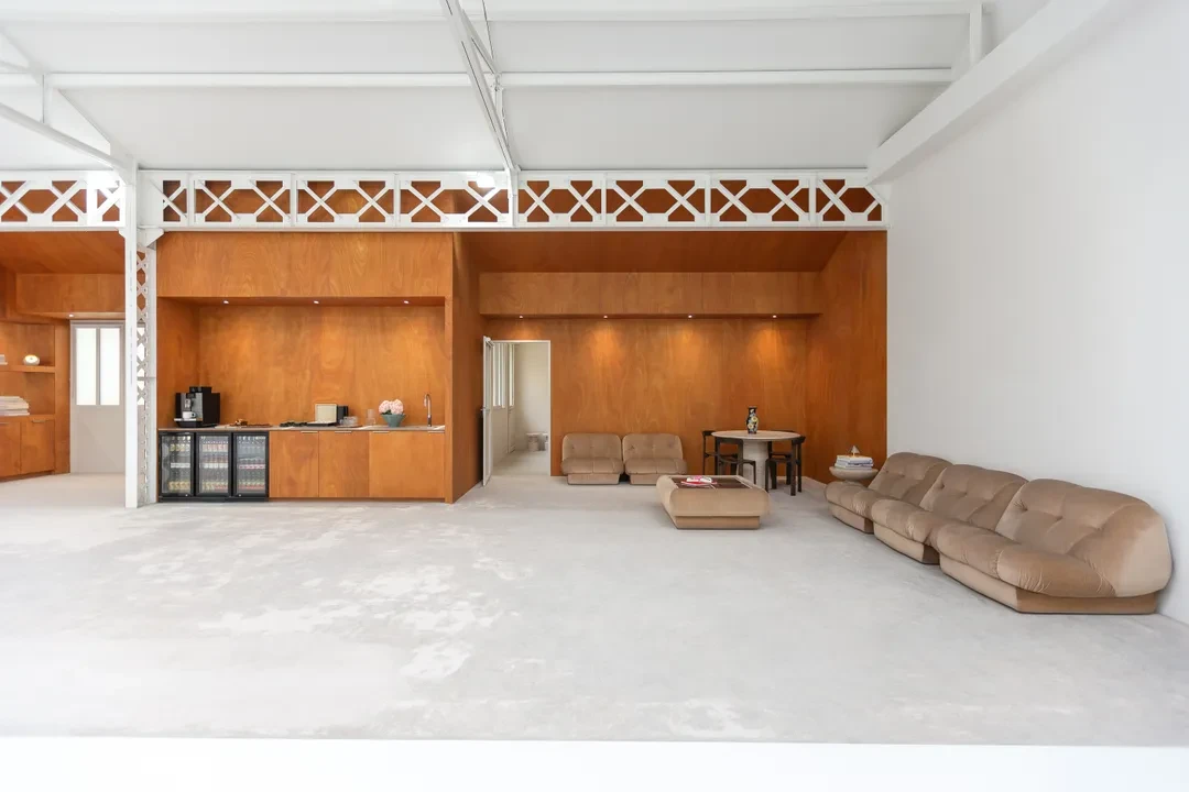 Showroom 70