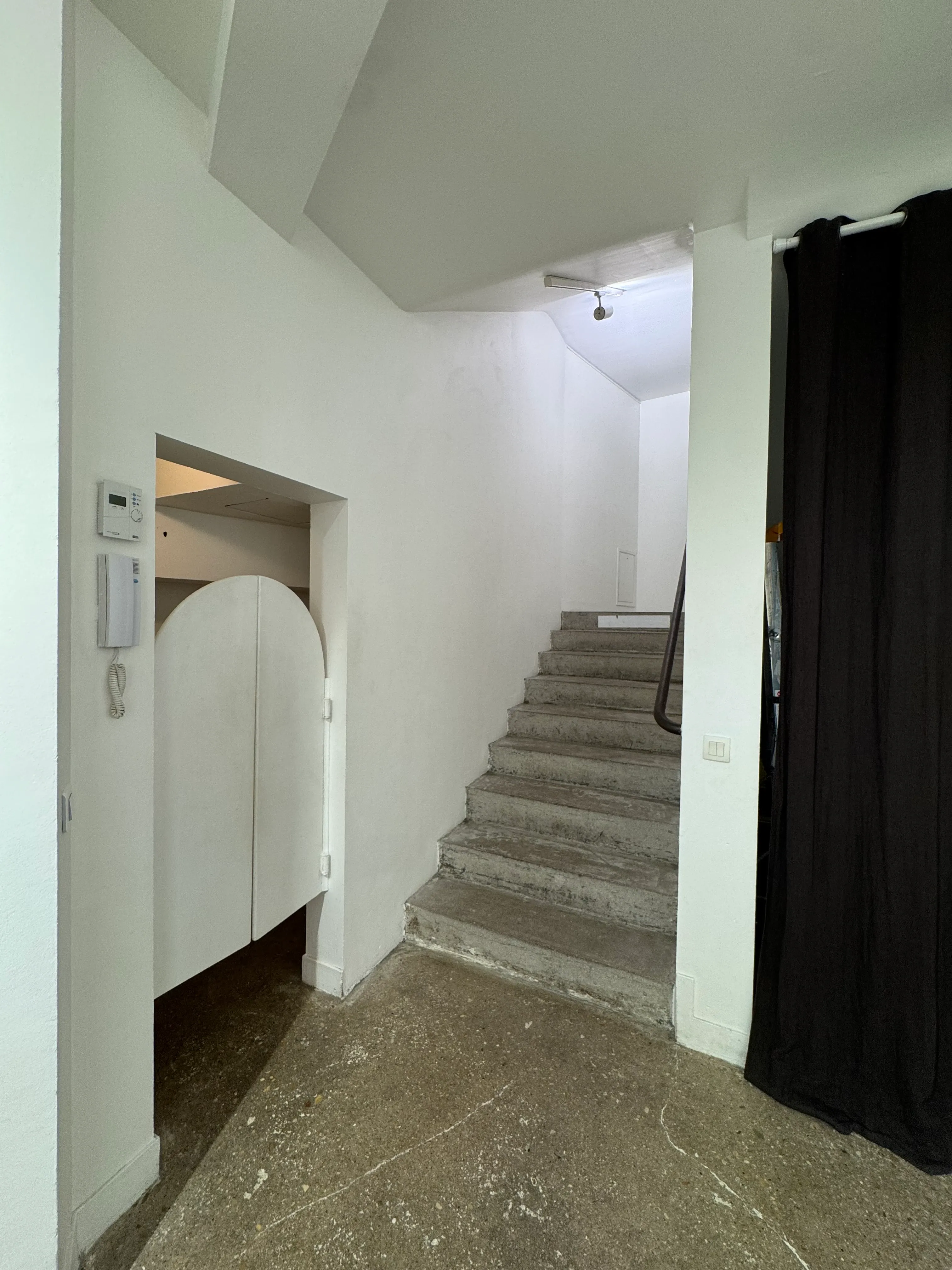 Showroom Alexandra - Photo 4
