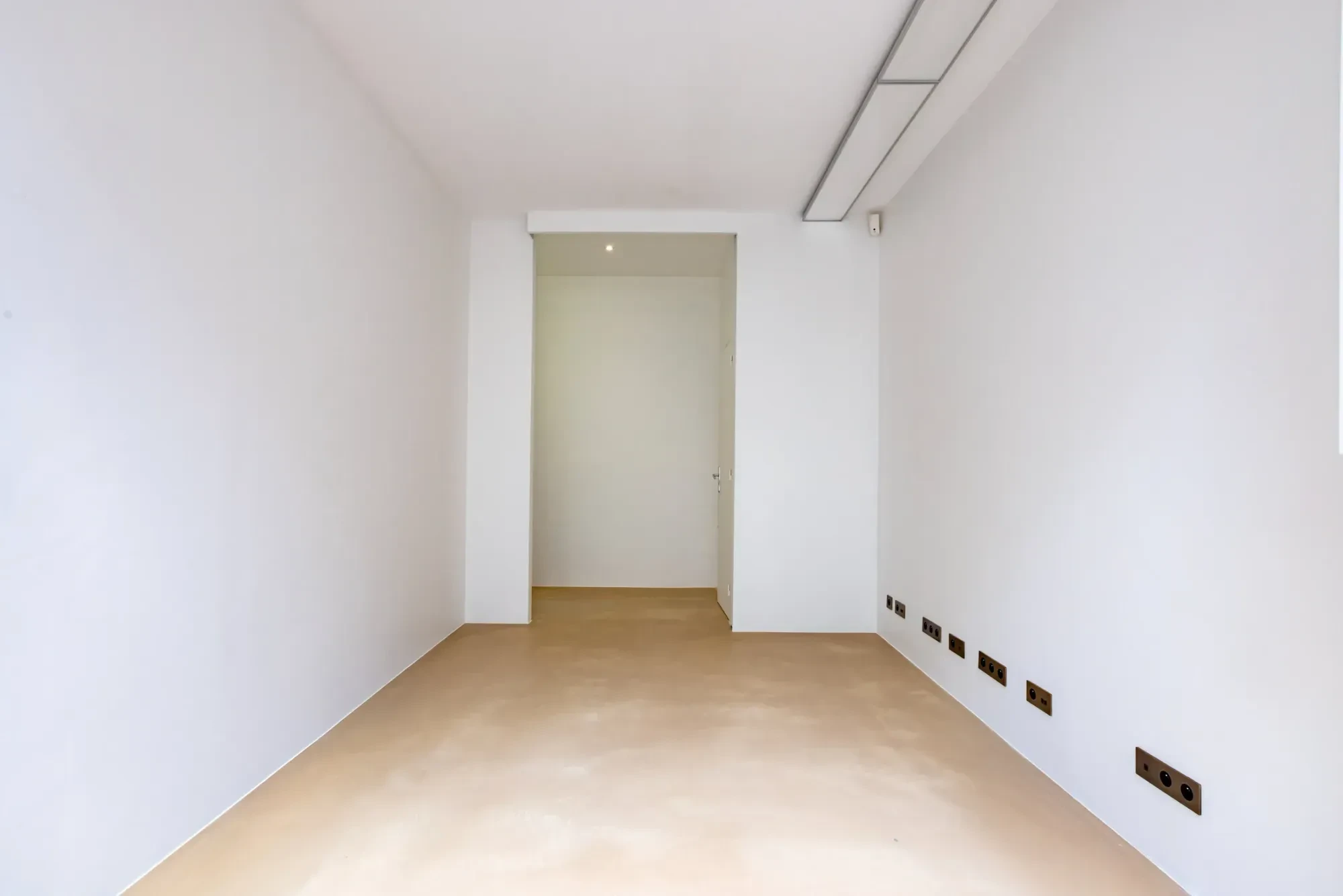 6a5e145b57e3374ca567e914_Photo_-_CHA8-p-2000.webp