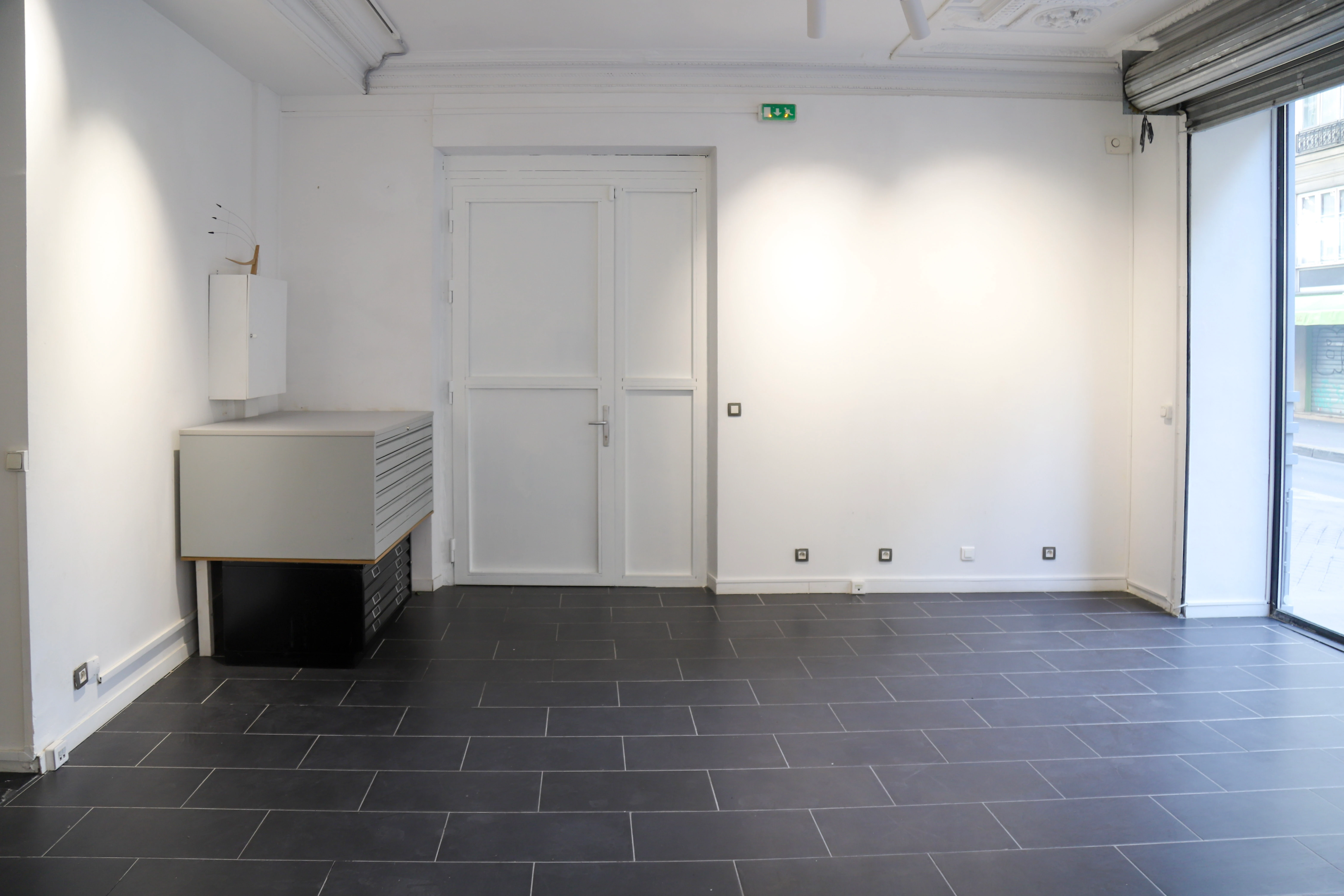 Showroom Even - Photo 2