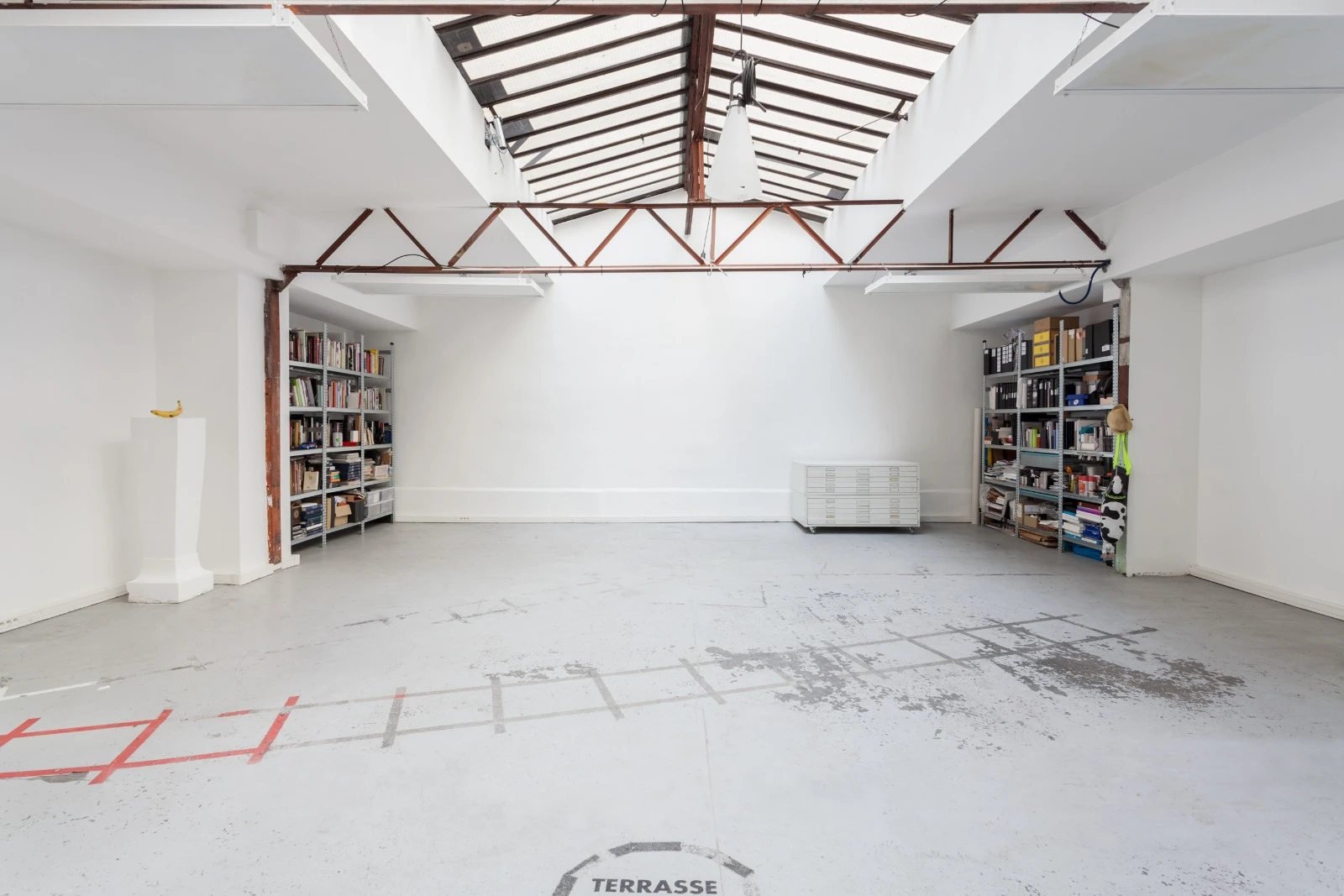 Showroom Extend - Photo 4
