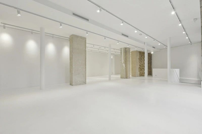 Showroom Louvre - Photo 2