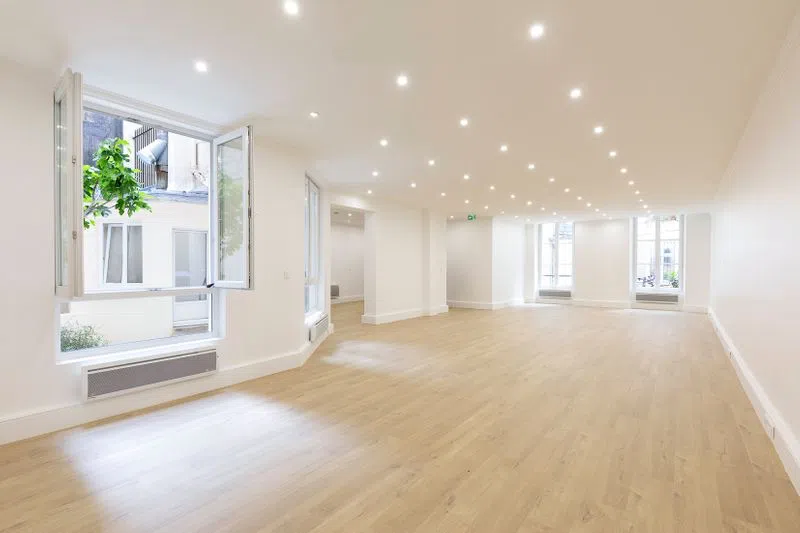 Showroom Renaissance