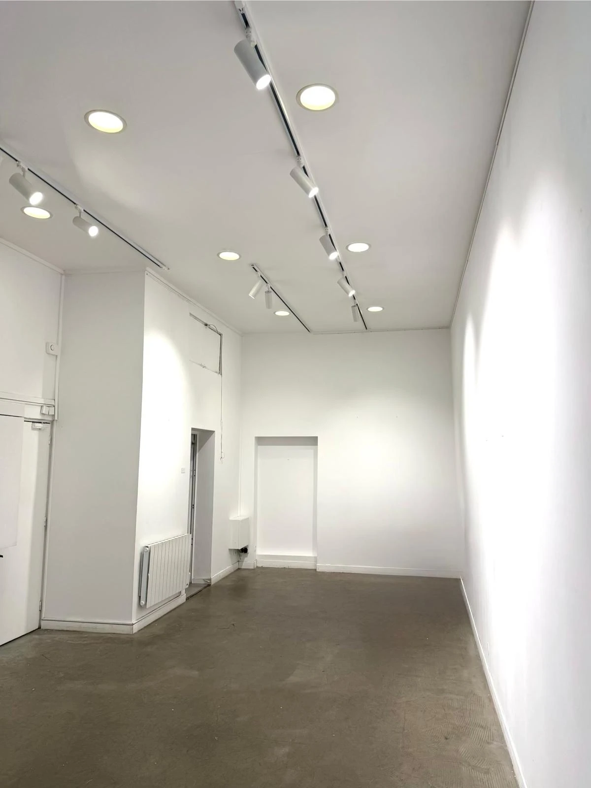 Showroom Roxy - Photo 6