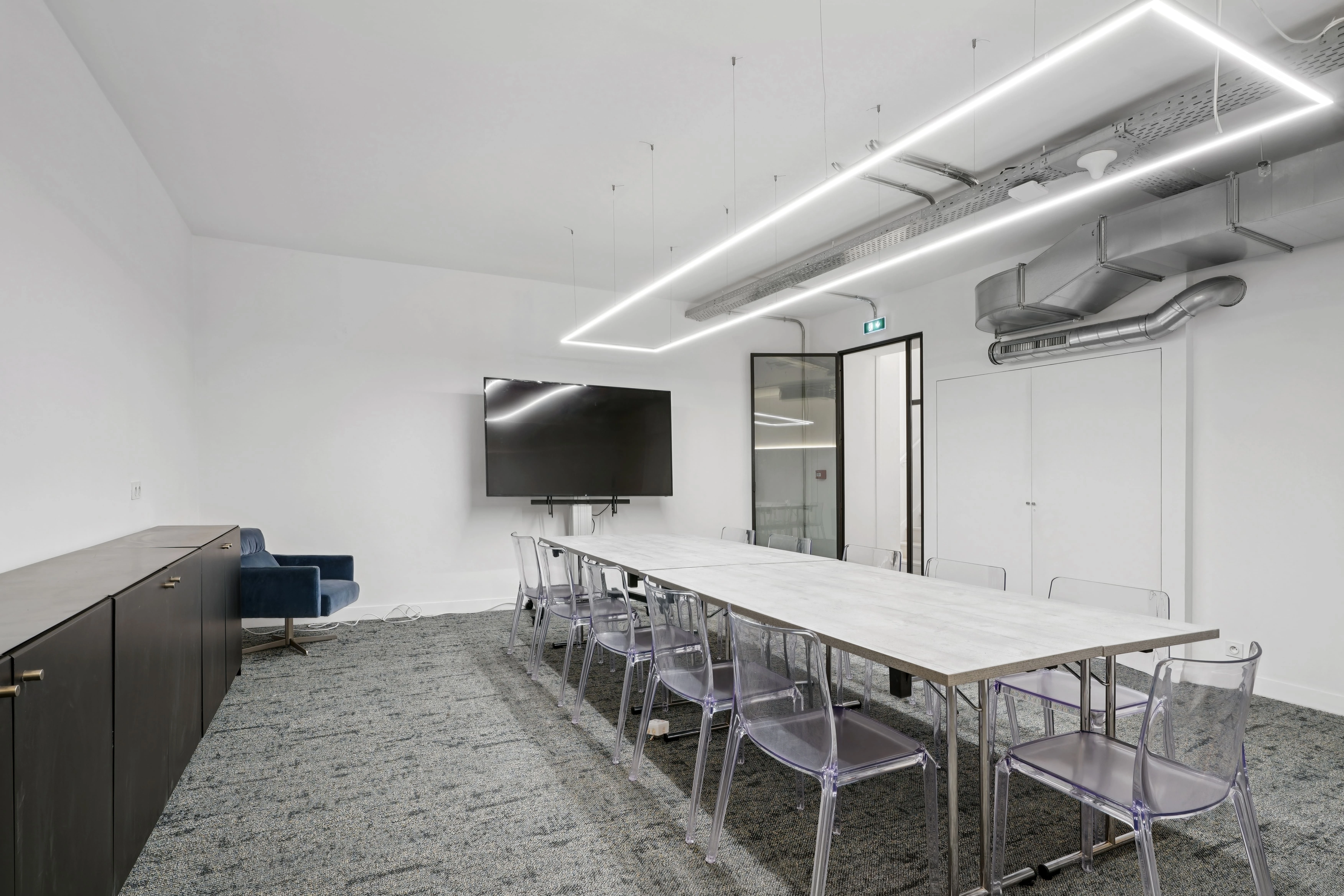 Showroom Sofia - Photo 6