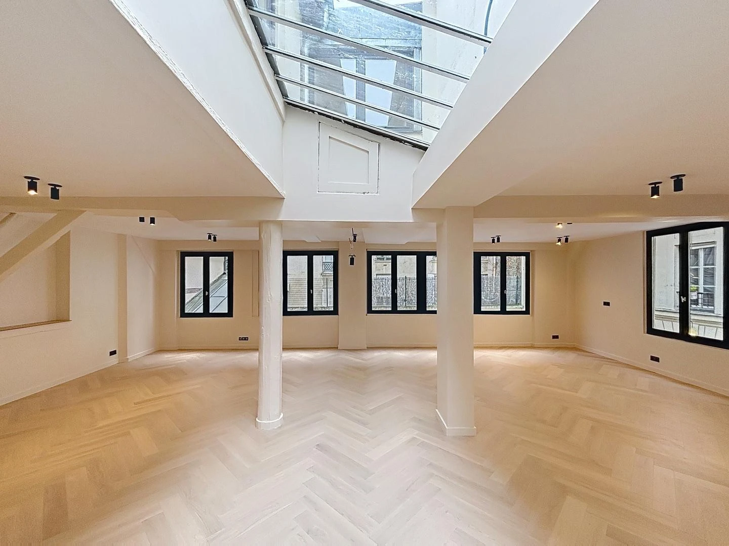 Showroom Vinemare - Photo 3