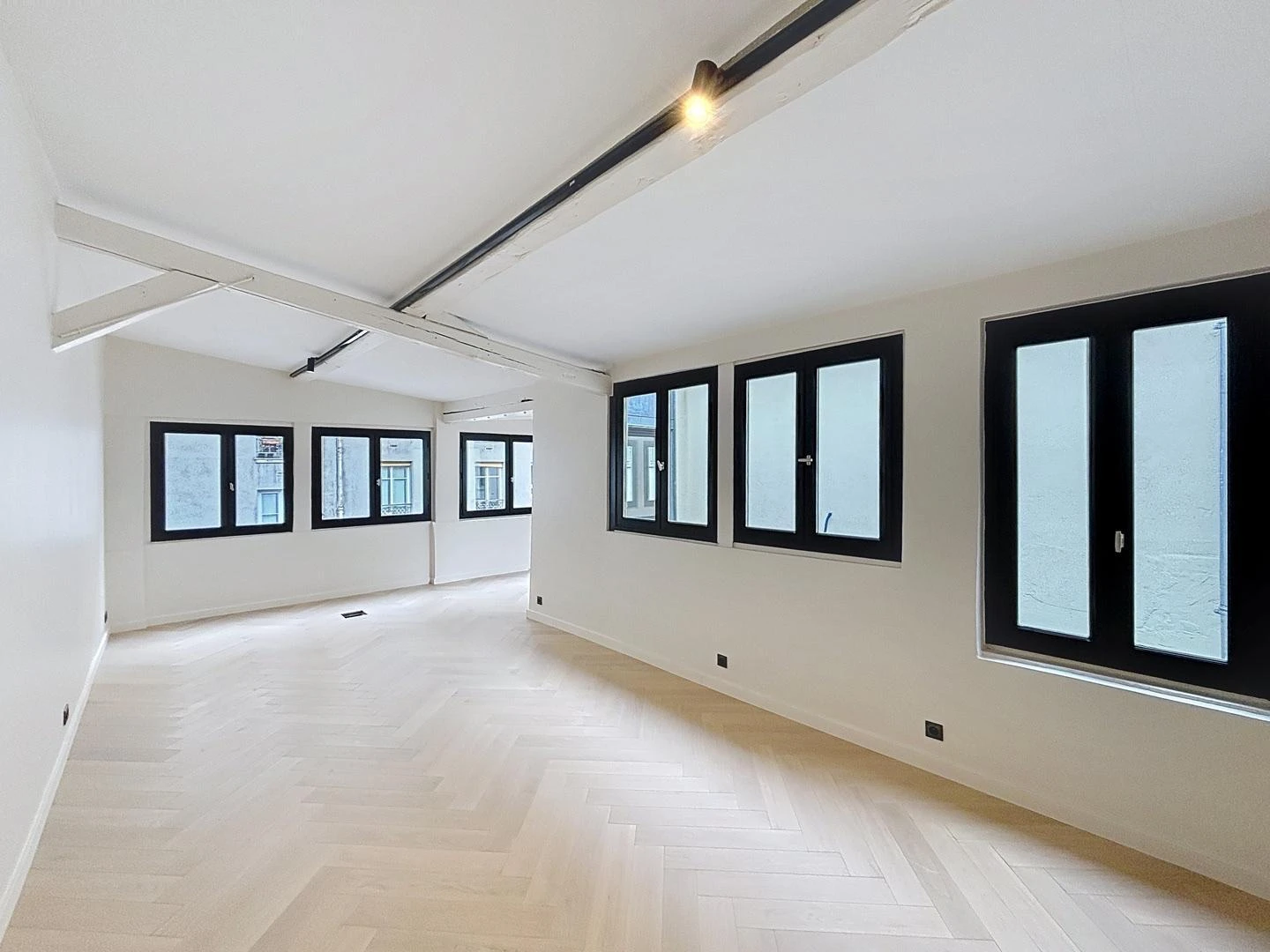 Showroom Vinemare - Photo 8