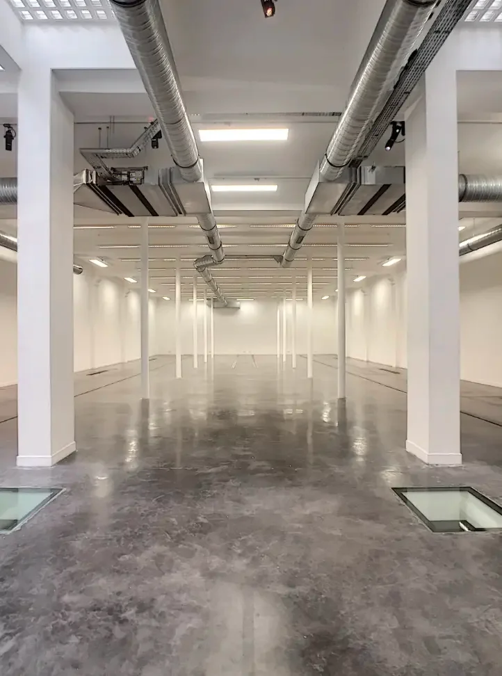 Comment transformer un espace brut en showroom luxe !?  Les secrets des chasseurs de lieux