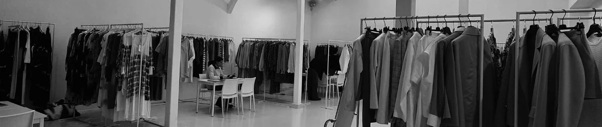 Two or Four Sessions? A Strategic Approach to Showing in Paris 