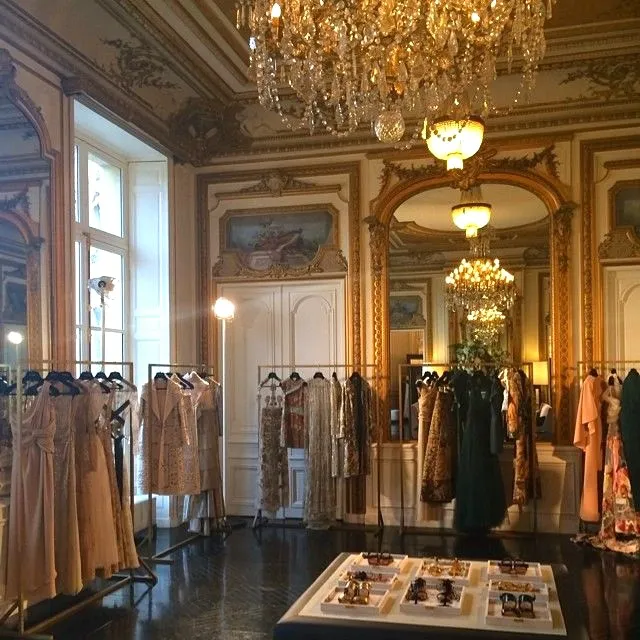 When a Space Becomes a Reflection of a Fashion Brand’s DNA: The Parisian Golden Triangle — illustration 1